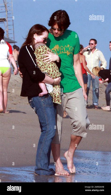 Jim Carrey celebrates the Fourth of July by hosting a beach party at ...