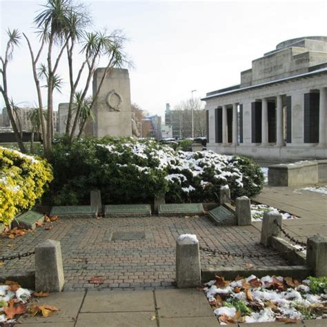 Tower Hill Execution Site – London, England - Atlas Obscura