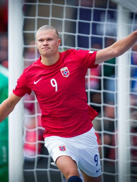 Top 10 Remarkable Facts about Norway Erling Haaland ...