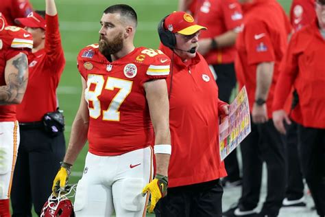 Did Travis Kelce apologize to Andy Reid for shoving him on the sideline ...