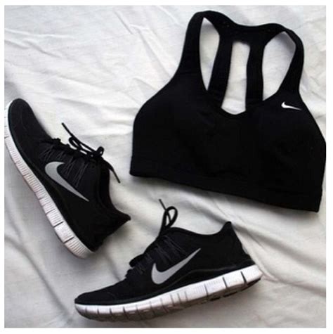 Shoes #618707 nike, gym and clothes on Favim.com