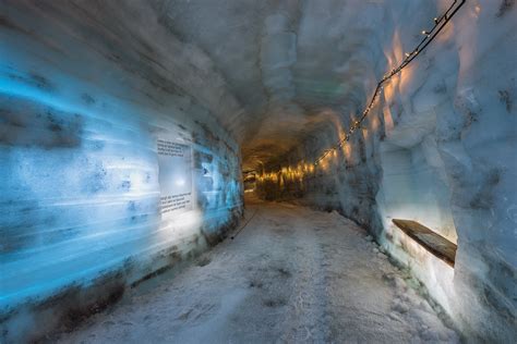 Ice Cave Tunnel Tour From Langjökull Glacier