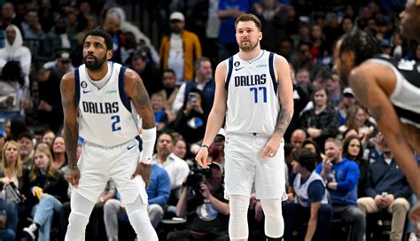 Luka Doncic, Kyrie Irving lead Mavs to rout of Spurs