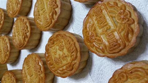 Traditional Mooncake youtube | Mooncake recipe, Moon cake, Recipes