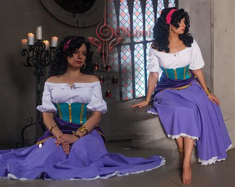 Esmeralda Disney Cosplay