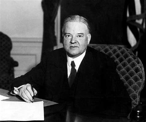 Herbert Hoover Biography - Childhood, Life Achievements & Timeline