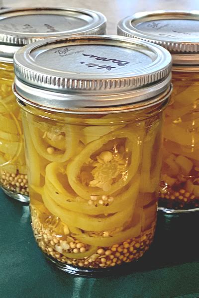 How To Can Banana Pepper Rings To Make Pickled Banana Peppers