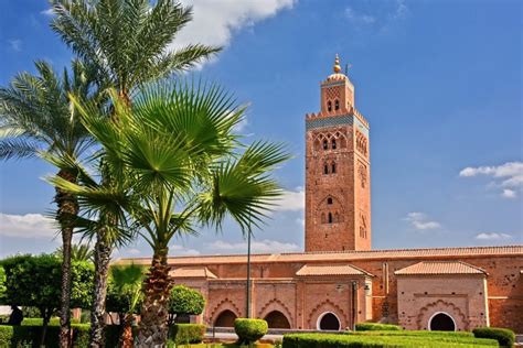 Koutoubia Mosque (Marrakech) // History, Interesting Facts + Tips (2020)