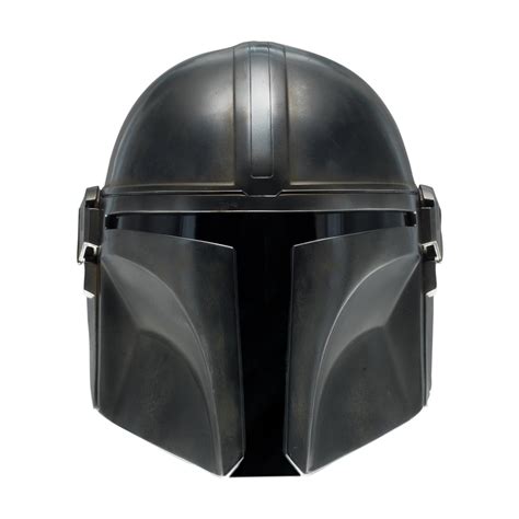 Just give us the basic Mando helm, people would pay out the rear for it! : r/swtor