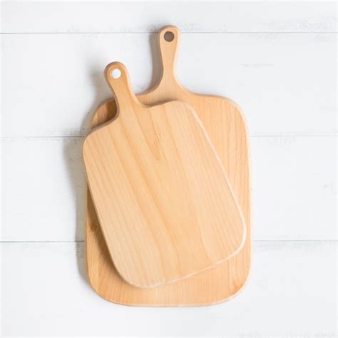 Nordic Wooden Serving Board With Handle – KIYOLO