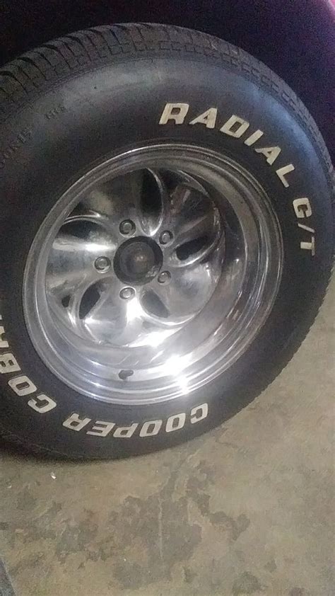 5 lug chevy truck rims and tires for Sale in Palmdale, CA - OfferUp