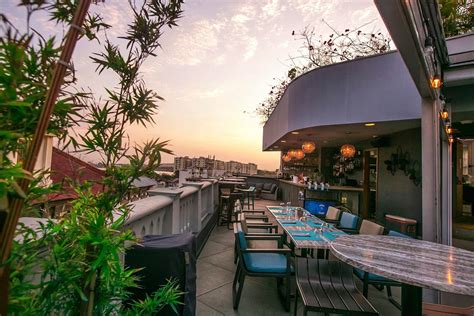 The Most Visited Rooftop Bars in Casco Viejo, Panama | The Tropicalista