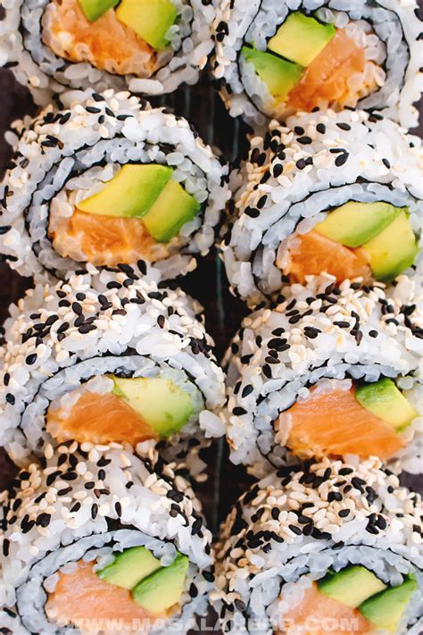 Spicy Salmon Roll Sushi (+VIDEO) | MasalaHerb.com