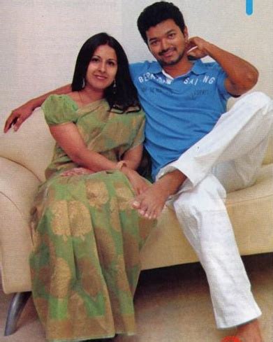 Tamil Actor- Vijay Sangeetha Family Photos – South Indian Actor | actoractressimageswallpapers