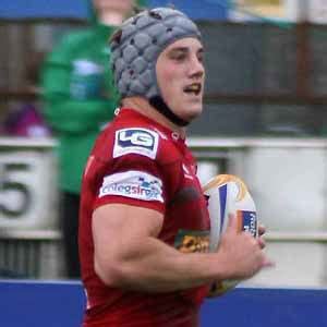 Jonathan Davies (Rugby Player) - Age, Family, Bio | Famous Birthdays