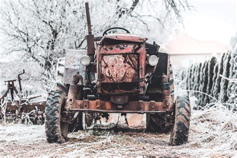 Old Broken Tractor Free Stock Photo | picjumbo