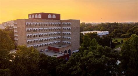 Top Hotels In Varanasi (Updated 2023) | Luxurious and Comfortable Stay