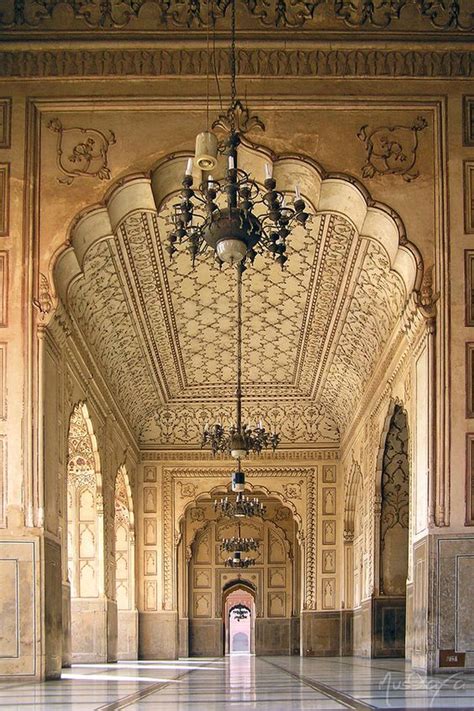 Badshahi Masjid - Interior Lahore, Pakistan | Islamic Architecture ...