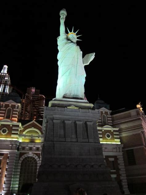 Replica of the Statue of Liberty