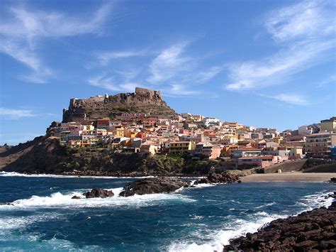 Castelsardo - Wikipedia