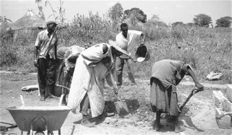 Culture of Gambia - history, people, clothing, traditions, women ...