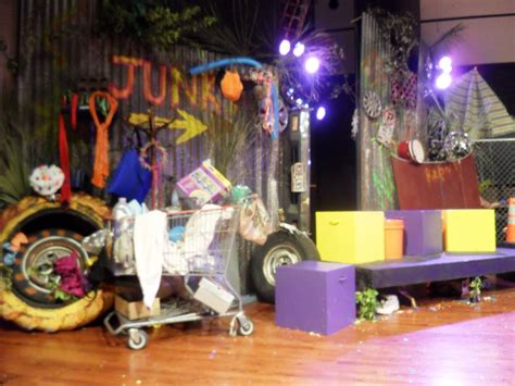 INTERIOR DESIGN CHALLENGES: GODSPELL SET DESIGN