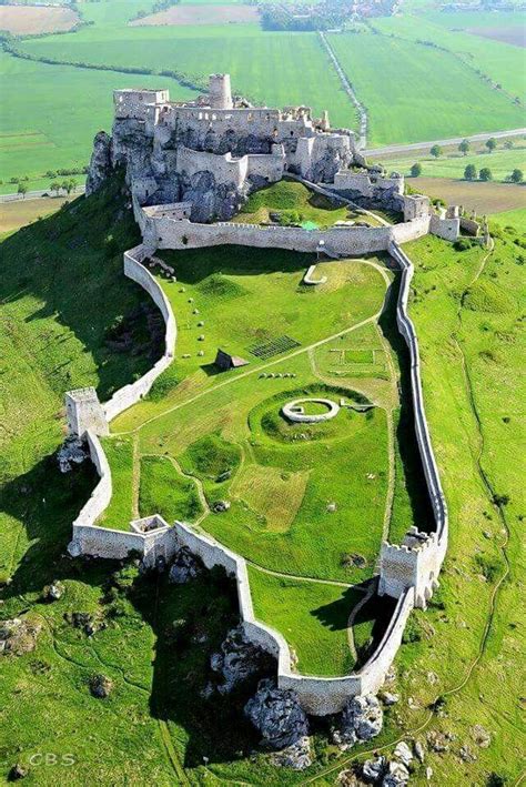 Spiš Castle, Slovakia | Beautiful castles, Castle, Beautiful places