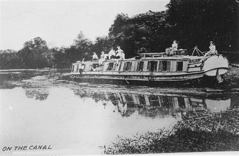 Canal boat, Circleville, OH, late 1800s #tbt Old Photographs, Old ...