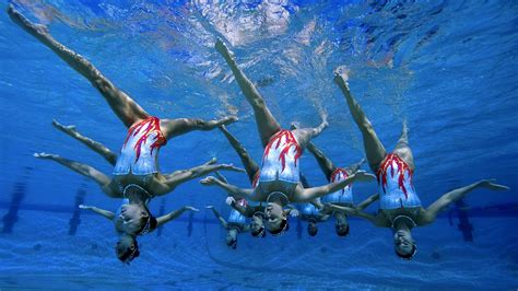 Synchro | Synchronized swimming, Underwater swimming, Swimming