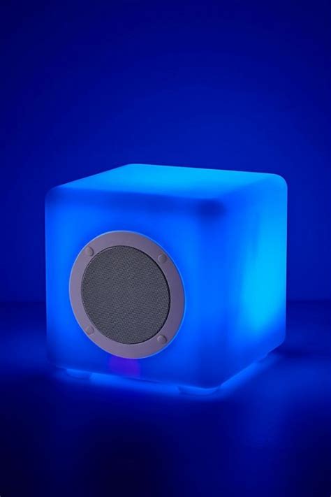 Cube Wireless LED Speaker - Electronic | Katalay.net