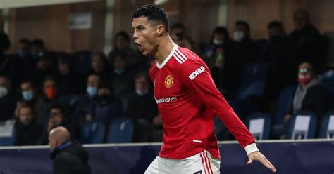 Man Utd star Cristiano Ronaldo sent constructive criticism about his ...