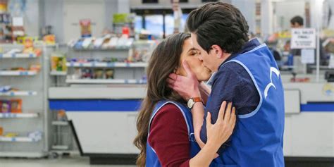 Superstore: 10 Times Amy And Jonah Were Relationship Goals