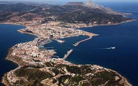 Ceuta, o pedaço de Europa que é uma lança em África