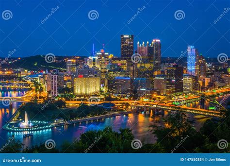 View of the Pittsburgh Skyline at Night, from Mount Washington ...