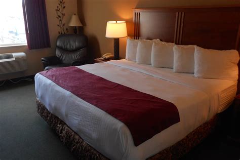 AmericInn by Wyndham McAlester | McAlester, OK Hotels