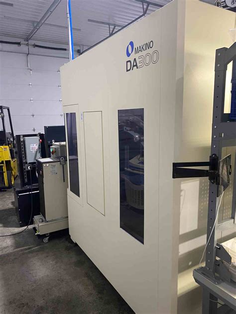 Makino DA300 VMC, 2021 - 5 Axis, Low Hours - Revelation Machinery