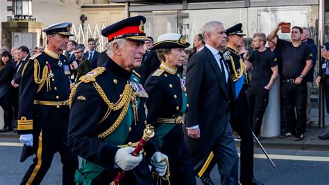 King Charles, Princess Anne and Prince Edward wear uniform at Edinburgh ...