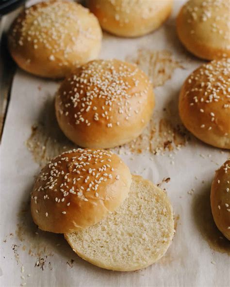 Homemade Hamburger Buns (Burger Buns) - JoyFoodSunshine