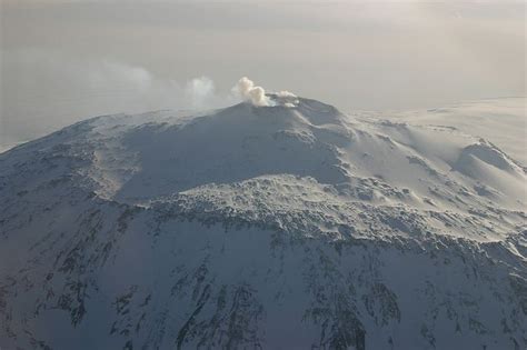 Active Volcanoes Still Endure Beneath Antarctica