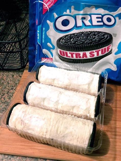 cursed oreos | Food humor, Absolutely disgusting, Funny pictures fails