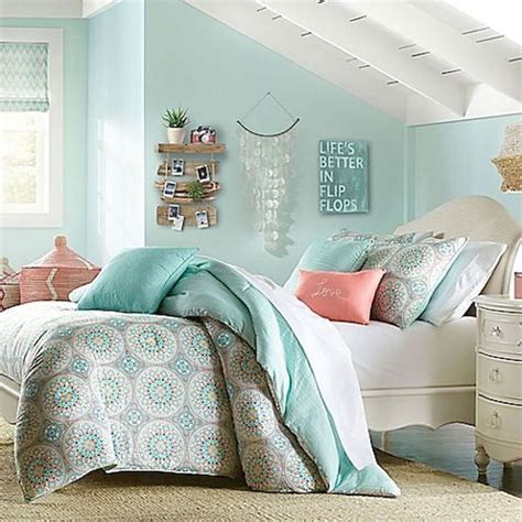 Home - Art | Guest bedroom decor, Bedroom turquoise, Woman bedroom