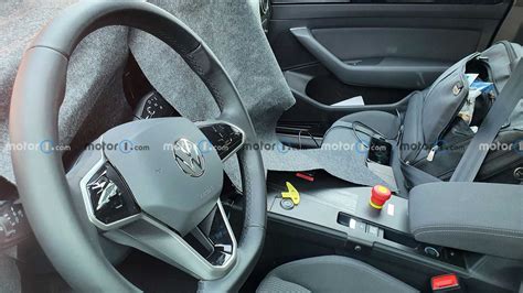 2024 VW Passat Shows Interior Design In New Spy Photos