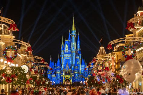 Cinderella Castle Christmas Projections at Magic Kingdom