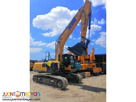 XCMG XE215C EXCAVATOR ISUZU.