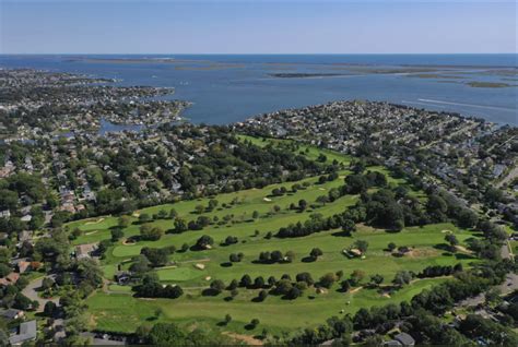 Possible Sale of Long Island’s Peninsula GC Raises Issue of Town’s ...