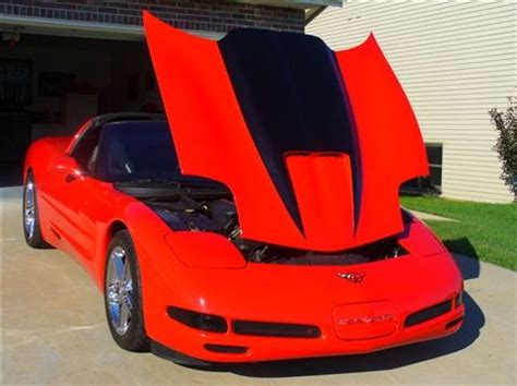 1997-2004 Chevrolet Corvette C5 RKS Fiberglass Ram-Air Hood - 04011008