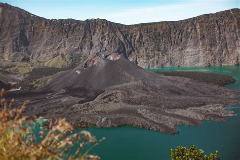 Amazing landscape of rocky terrain with volcano · Free Stock Photo