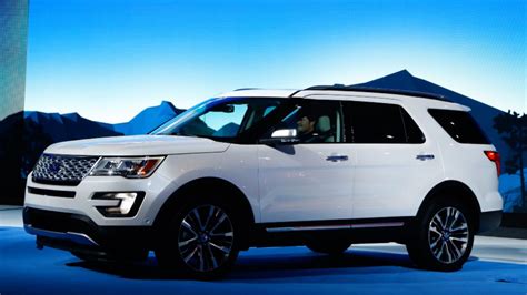 Ford Recalls 1.2 Million Explorer SUVs for Potential Steering Problem