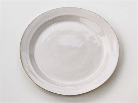 Large Plate, shiny white - Bird in the Hand