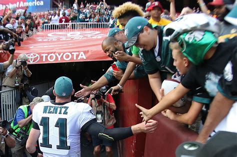 WATCH: Eagles, Redskins fans fight at FedEx Field - nj.com